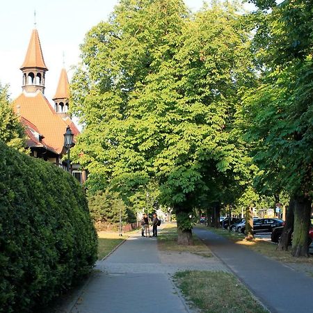 Apartament Parkowy Lägenhet Stary Toruń Exteriör bild